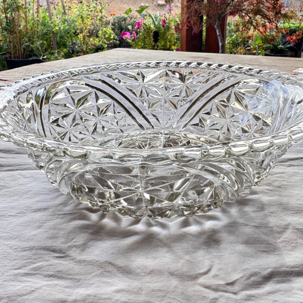 Vintage Anchor Hocking EAPC Stars Bars Clear Glass Serving Bowl 10.5"